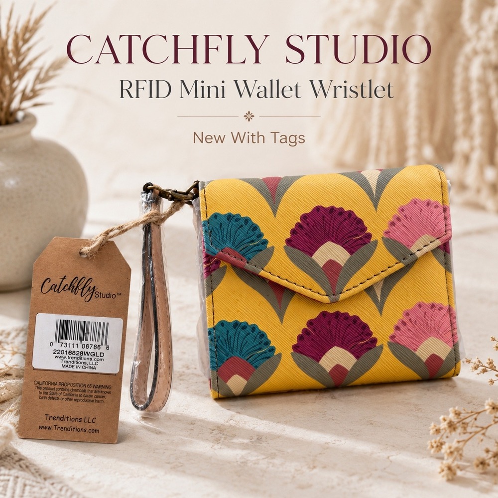 Catchfly Studio NWT RFID Mini Wallet Wristlet Gold Floral Boho Wester